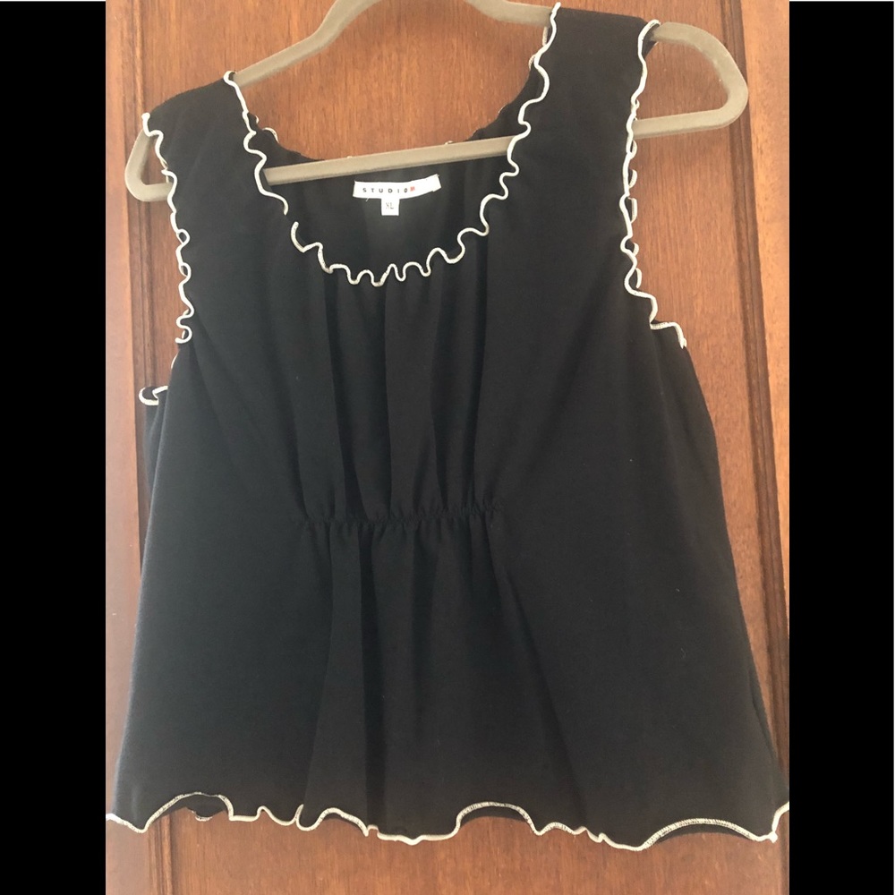 Studio M Top (New)